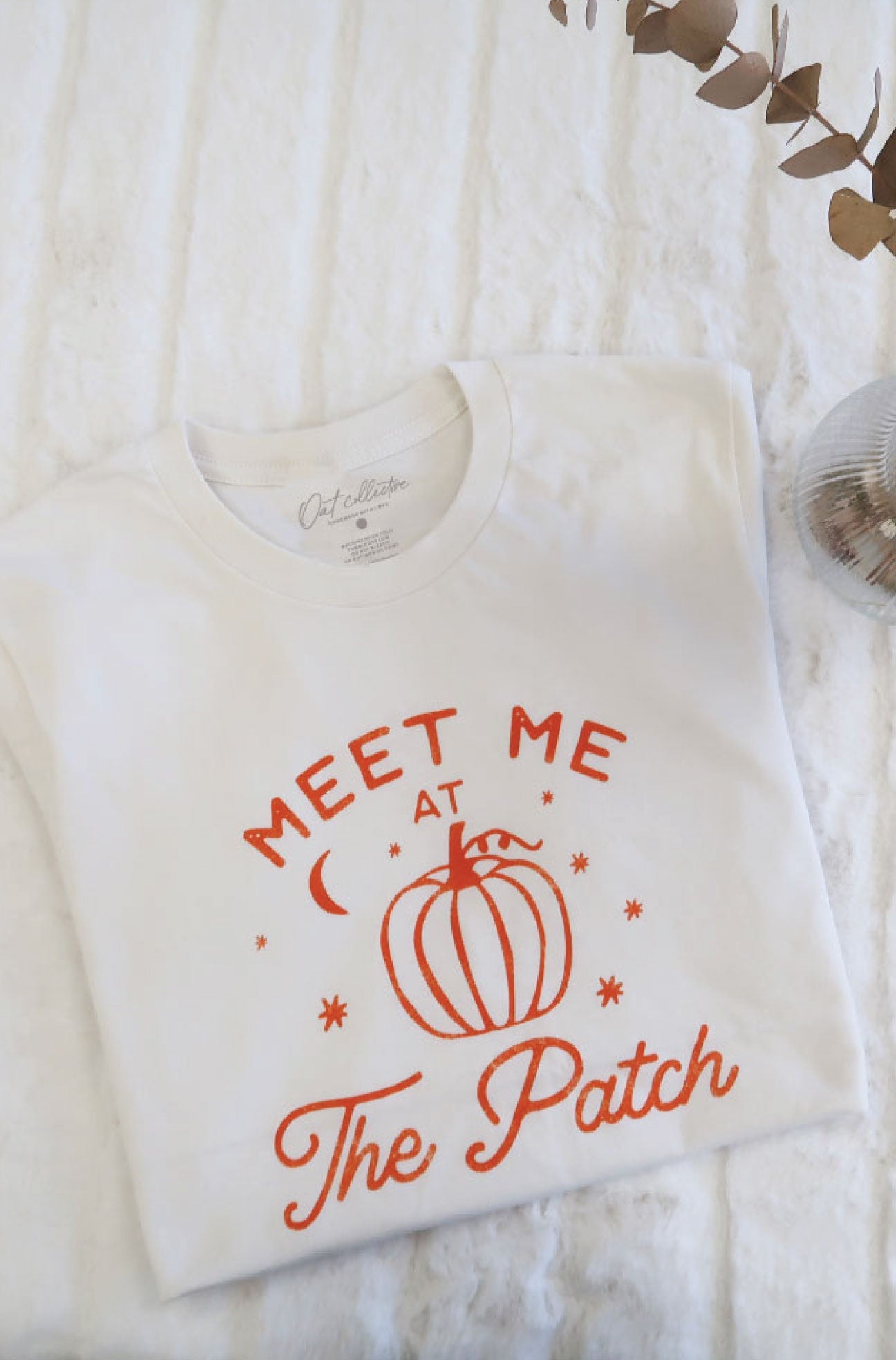 MEET ME AT THE PATCH Graphic T-Shirt Oat Collective