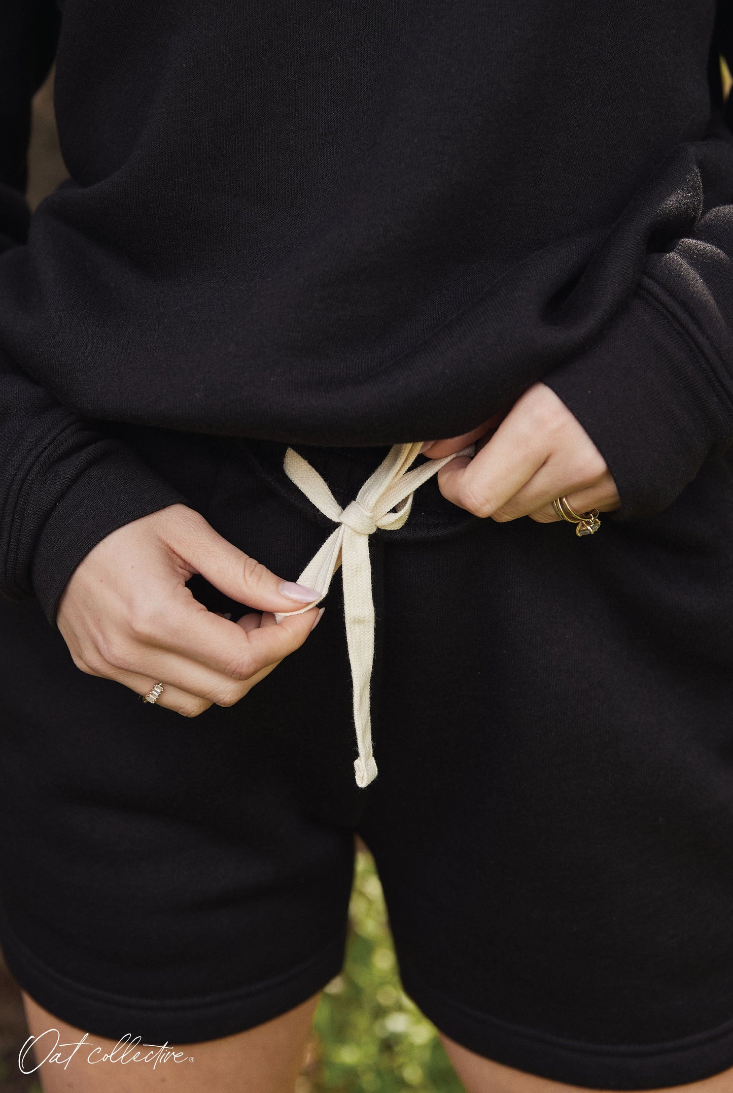 BASIC Sweat Short Oat Collective