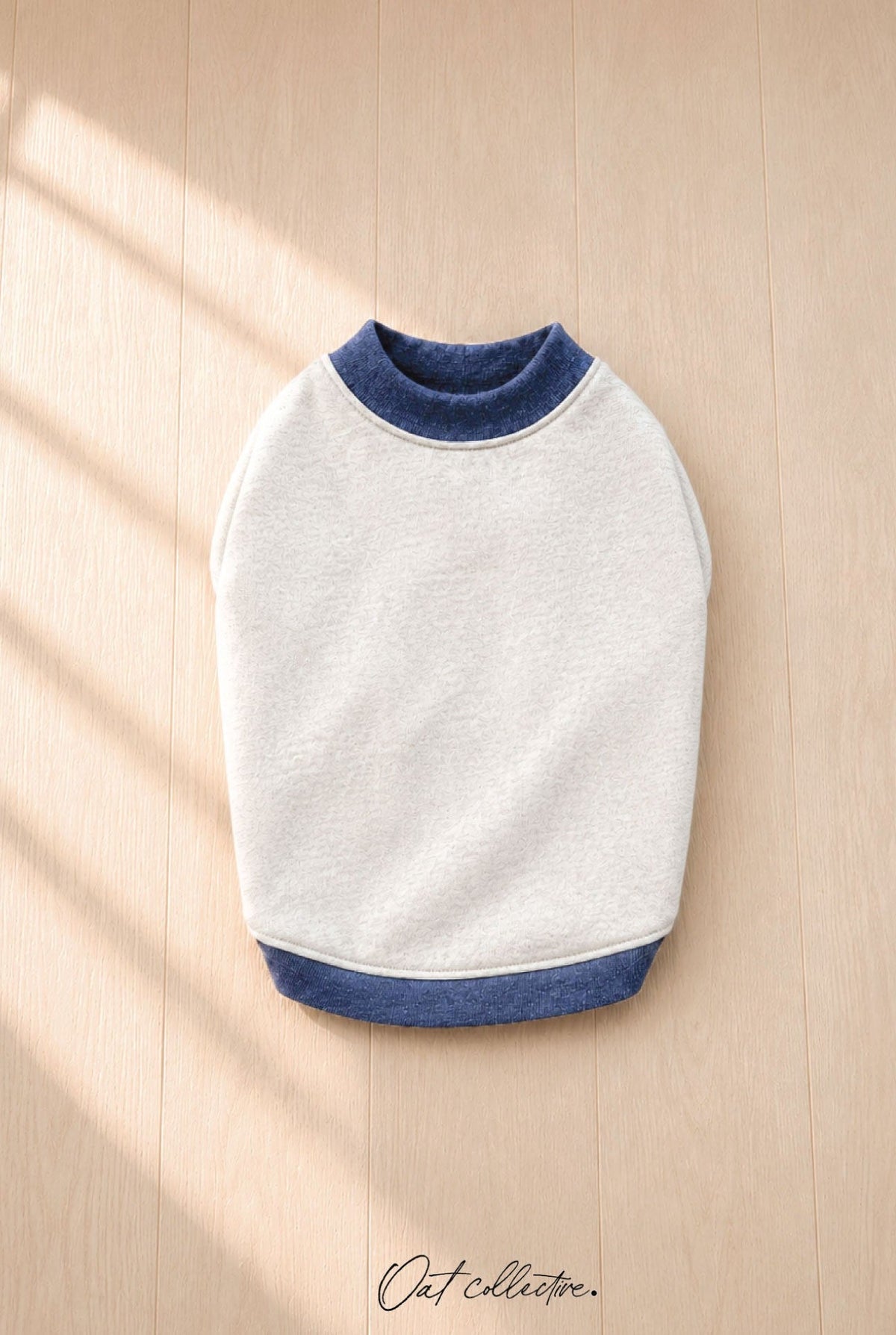 BASIC VARSITY SWEATSHIRT Basic Pet Sweatshirt Oat Collective