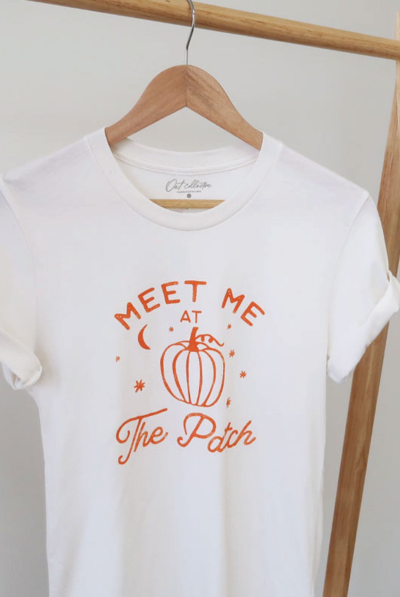 MEET ME AT THE PATCH Graphic T-Shirt Oat Collective