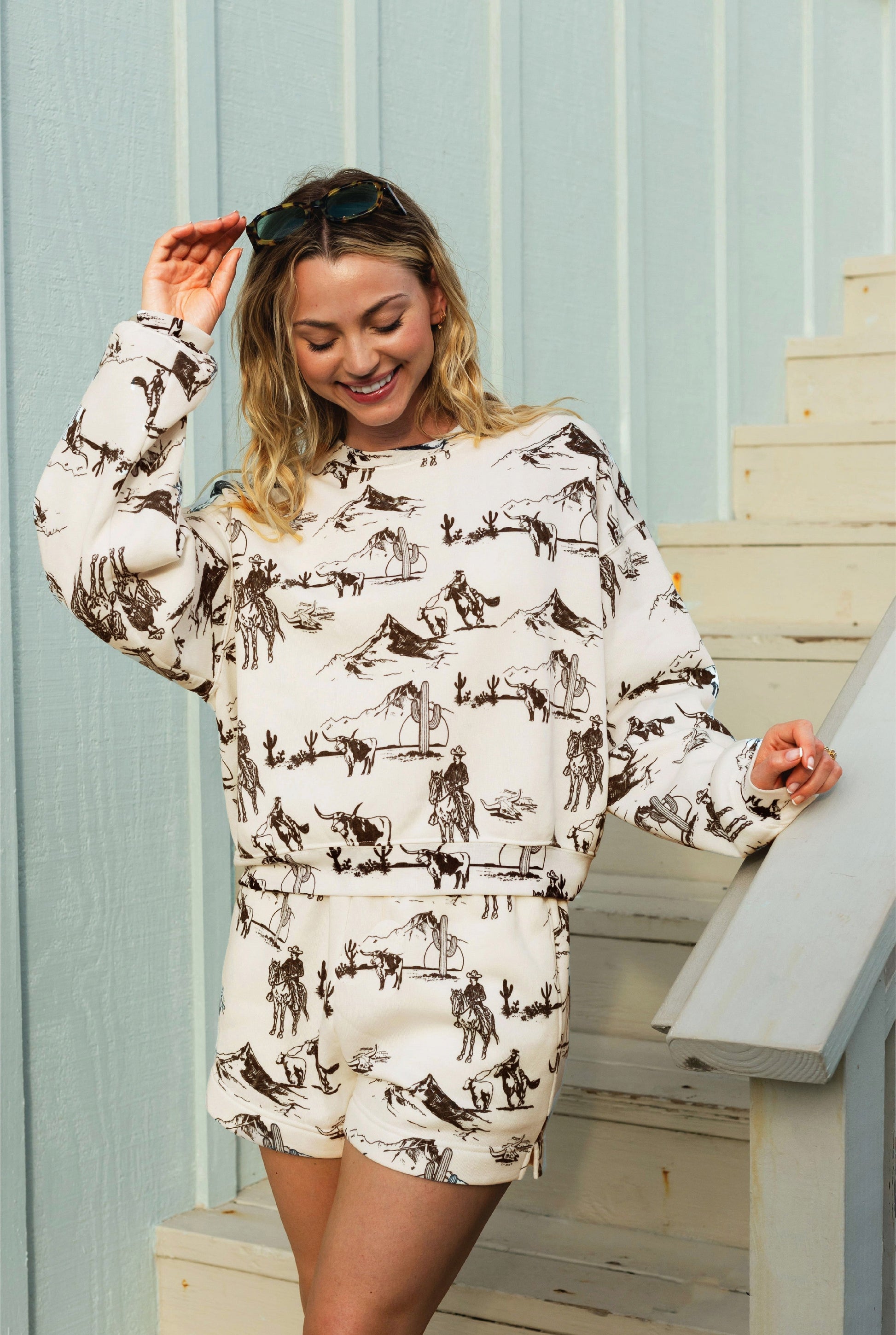 WESTERN PRINTED Sweatshort/Sweatshirt Matching Set Oat Collective