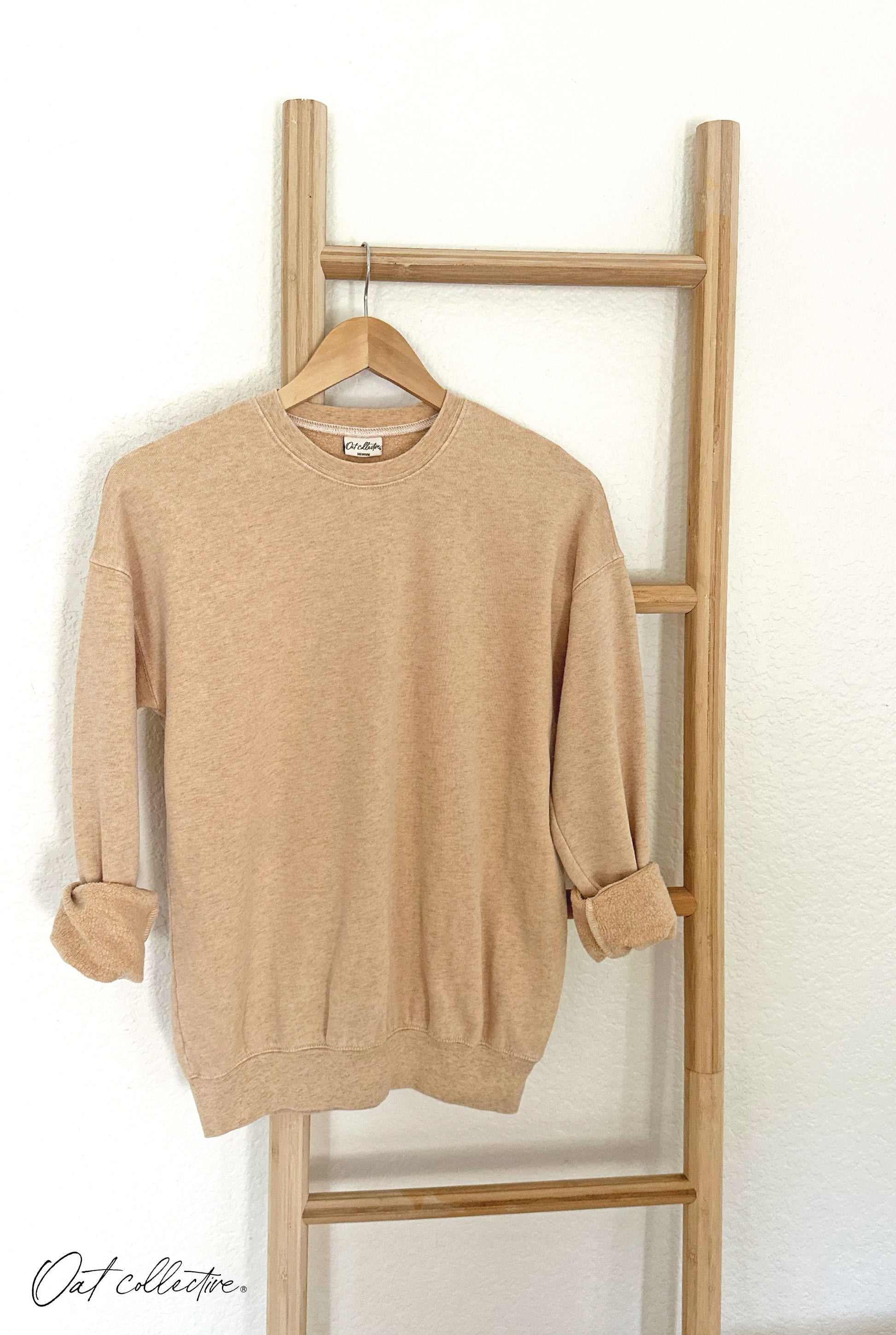 HEATHER MINERAL BASIC Mineral Graphic Sweatshirt Oat Collective